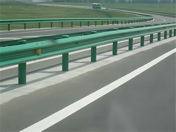 定西波形梁护栏在高速公路的应用
